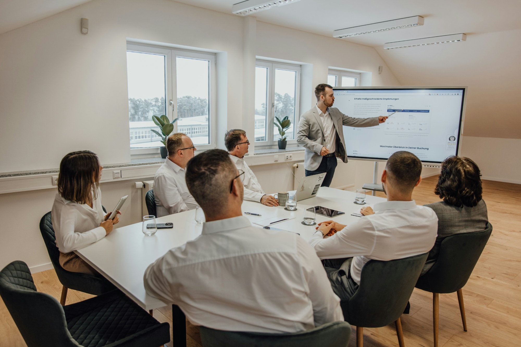 Master of Influence – Elevate Your Team’s Presentation Skills